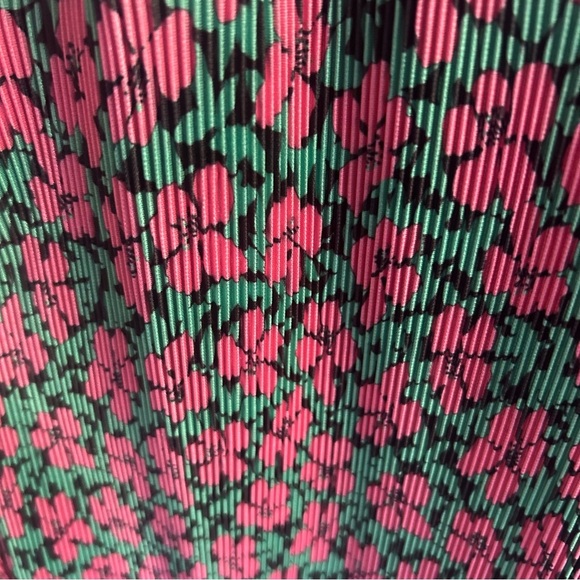 ASOS maternity mini pluses crew neck dress pink green floral - Picture 6 of 10